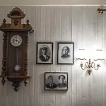 Nostalgiske Halsebostua *
