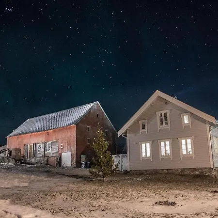 Nostalgiske Halsebostua *