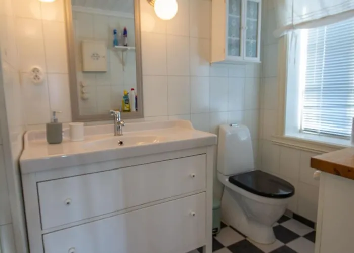 Nostalgiske Halsebostua Harstad